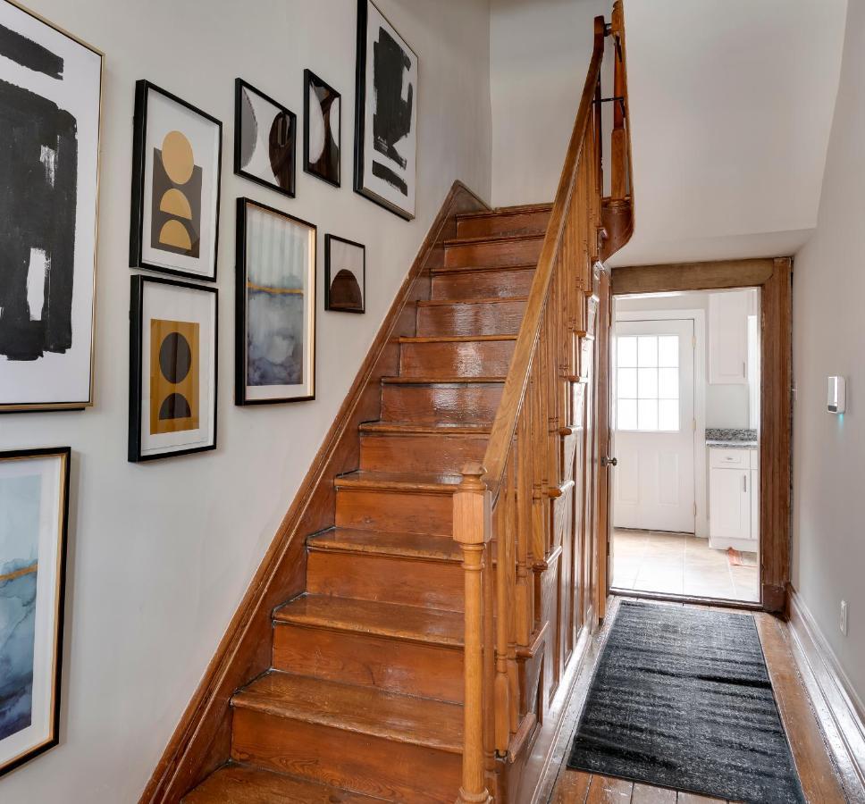 Cozy Historic Family Home In The Heart Of リッチモンド エクステリア 写真